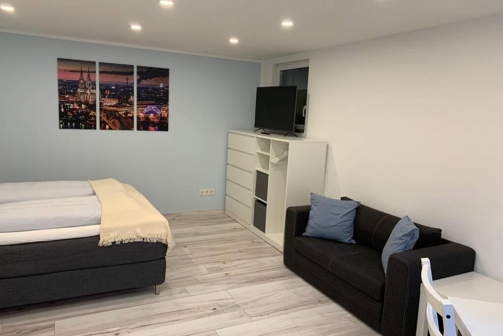 Modern Renovated Apartment Suited For Business Consultants - In Close Distance To Dt, Dhl And Un Campus - Reserved Parking Bonn Dış mekan fotoğraf